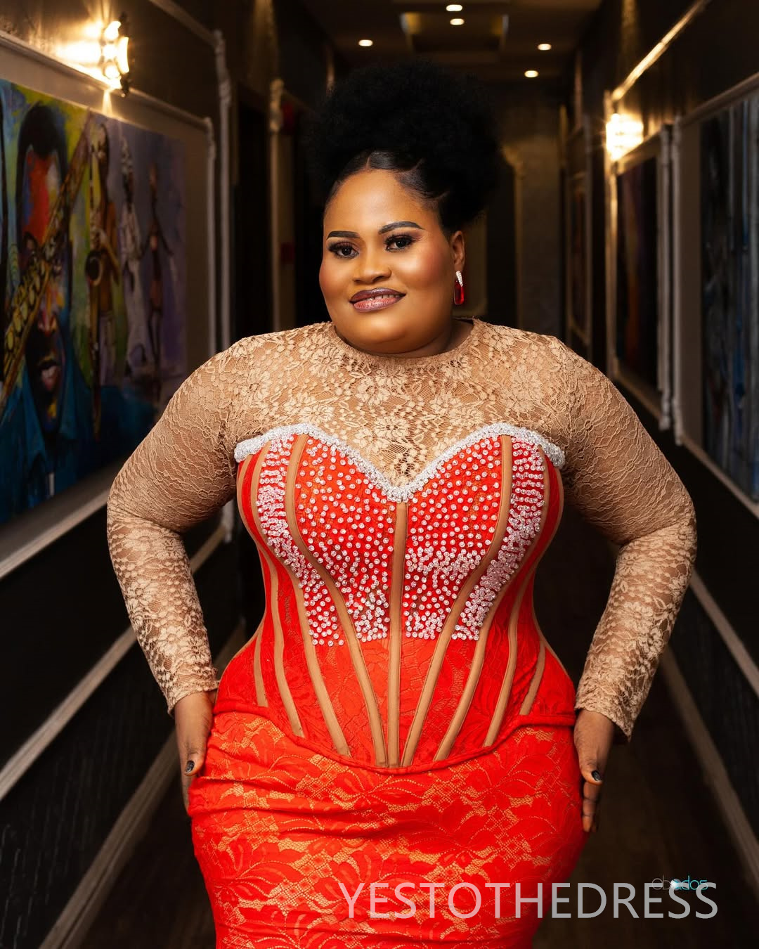 2025 Plus Size Red Prom Dress Evening Dresses For Black Women Sheer Neck Long Sleeves Beaded Lace Elegant Simple Style Birthday Dress Second Reception