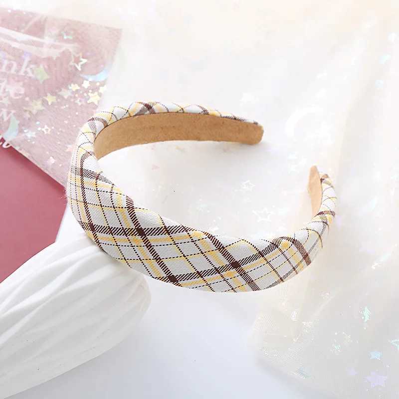 Autumn Soft w Plaid Cloth Sponge Padded Hairbands for Women Girls Casual Shopping piece Ins Fem Travel Wears X250812
