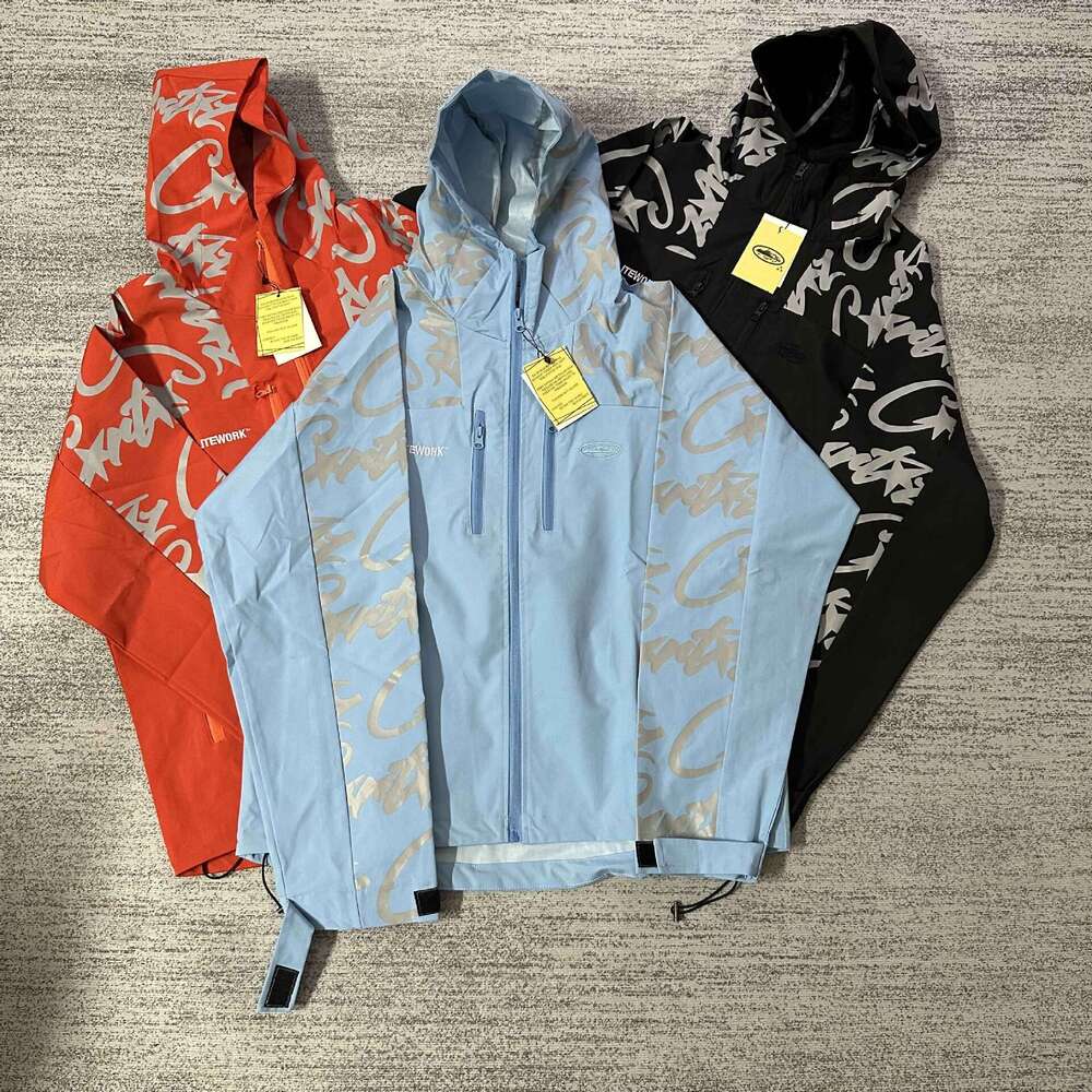 Trendy Island Soft Shell Elitework Waterproof Windbreaker Reflective Jacket Hooded Parka for Men