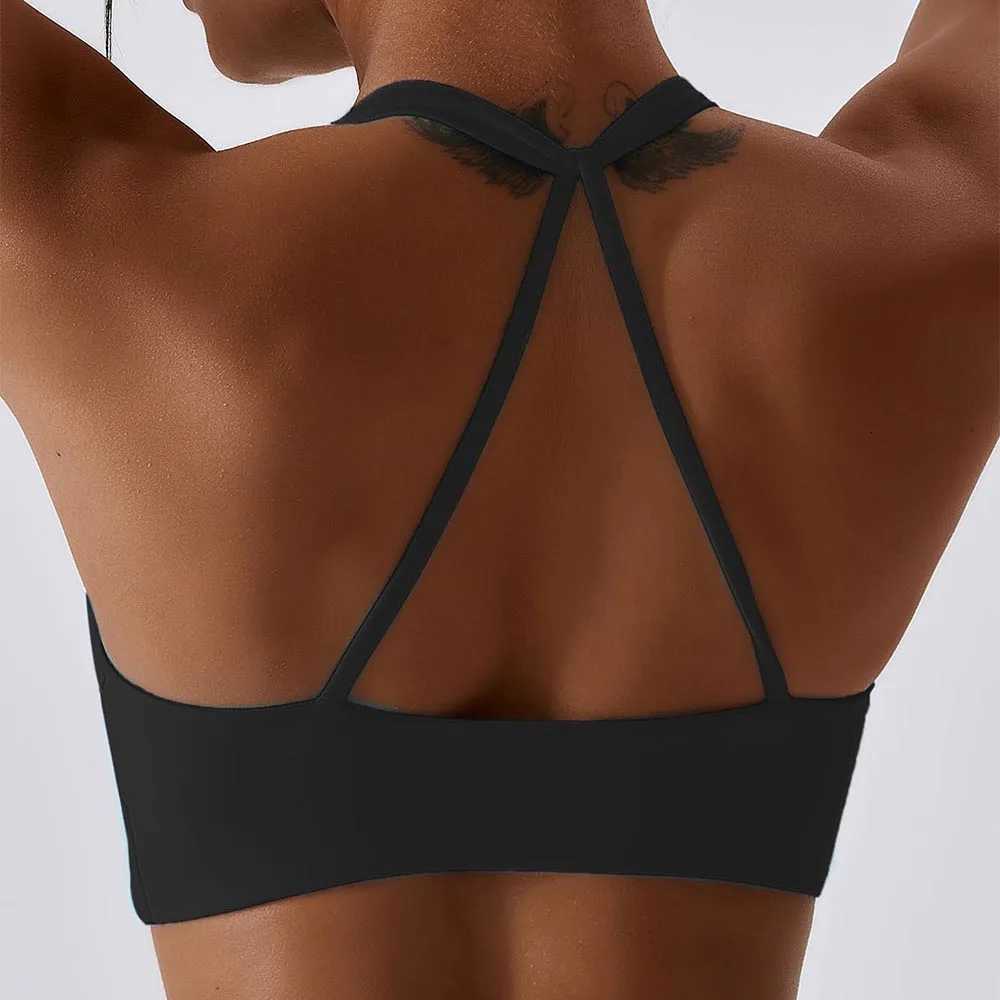 Anfilia Women Sports Bras Solid Halter Neck High Elastic With Removable Padded Gym Crisscross Strappy Back Running Tops Z250812