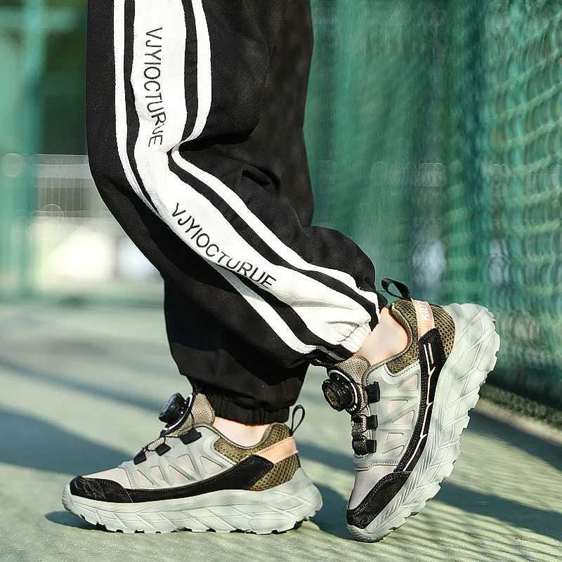 Fashion Knob Sports Shoes For Boys Comfortable Platform Children Casual Shoes Kids Designer Sneakers Breathable Child Sneakers M250812