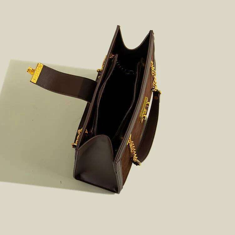 Hot Selling Winter Matte Leather Women Handbag Fashion Chain Female Shoulder Casual Big Tote Lady Crossbody Messenger Bag Designer Bags