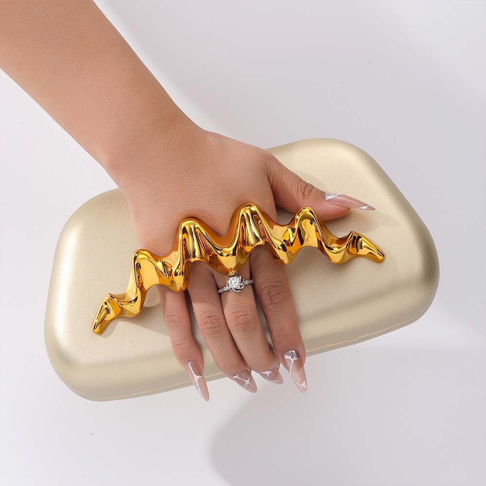 2025 Free Shipping Women's New Designer Handbag European And American Style Shoulder Bag PU Wrist Guard Bag Fashion Wedding Banquet Bag Wallet