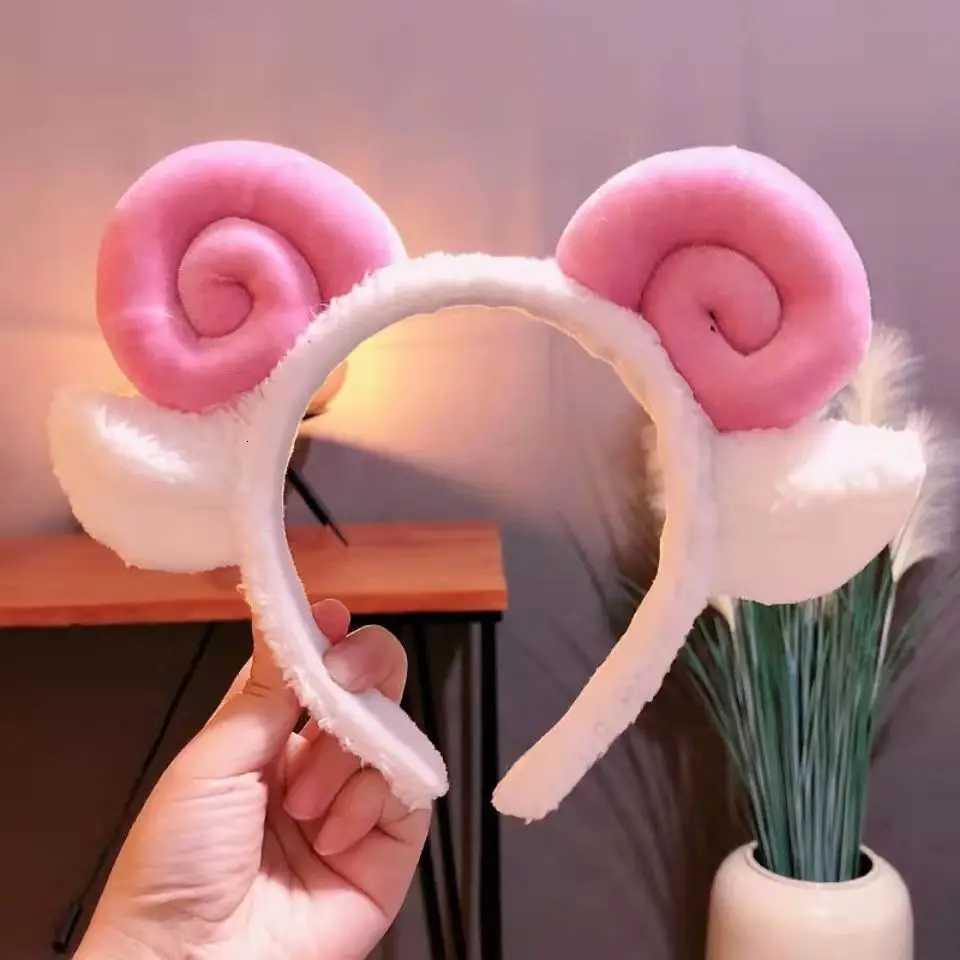 Cute Sheep Horn Lamb Ear Soft Fleece Wen Band Makeup Band Hair Band for Washing Face Shower Hair Accessories X250812