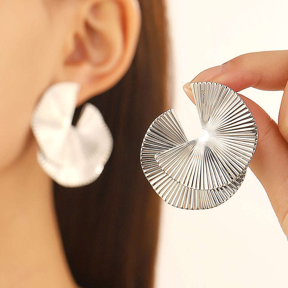 New Irregular Earrings for Women, Unique Alloy Texture Fan-shaped Earrings, Exaggerated Ear Accessories
