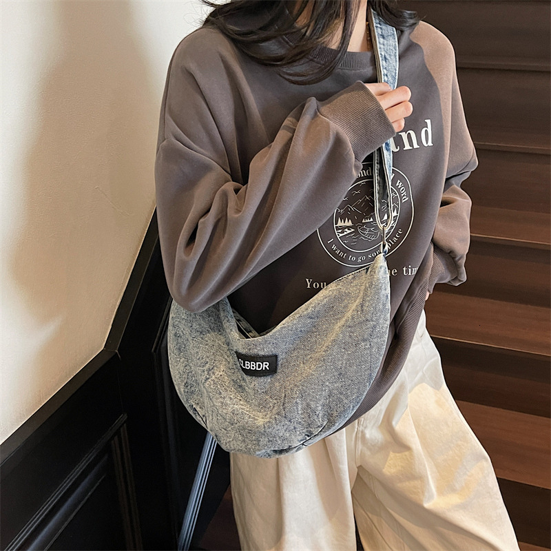 Korean Style Casual Denim for Women New Fashionable Versatile Crossbody Dumpling Single Shoulder Underarm Bag