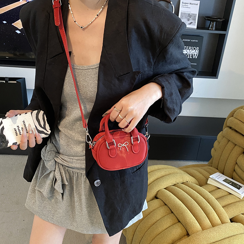 New Women's Handbag Mini Pillow Fashion Single Shoulder Crossbody Lipstick Bag for Women