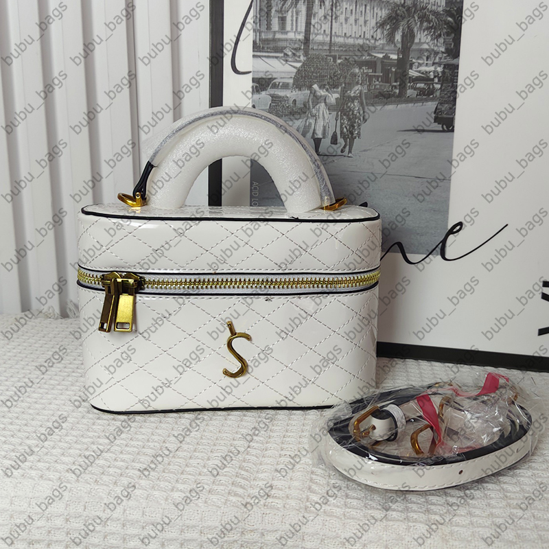 Makeup Bag Designer Vanity Bag For Women Classic Letters Gold Buckle Lacquer Leather Luxury Zipper Toiletry Bag Make Up Crossbody Cosmetic Bags Pouch