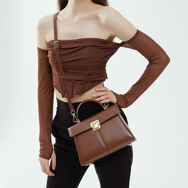2025 high quality leather Square Women tophandle fashion shoulder crossbody bag solid color ddmymarket