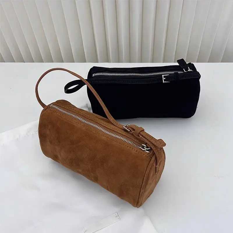 2025 New Fashionable Korean Style Velvet Shoulder Crossbody Bag Womens Simple Color Pencil Holder Handbag Z250812