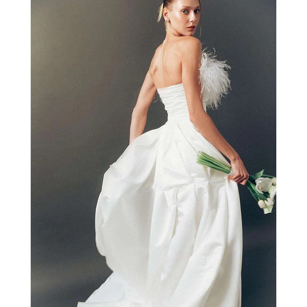 Gorgeous Long Sleeves Wedding Dress Beading Satin Bridal Gowns For Bride Illusion Sheer Neck Appliques Lace Wedding Gowns vestidos de novia 01