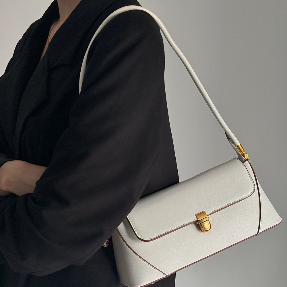 French Niche Handbag for Women New Trendy Fashion Underarm Baguette Vintage Shoulder Bag ddmymarket