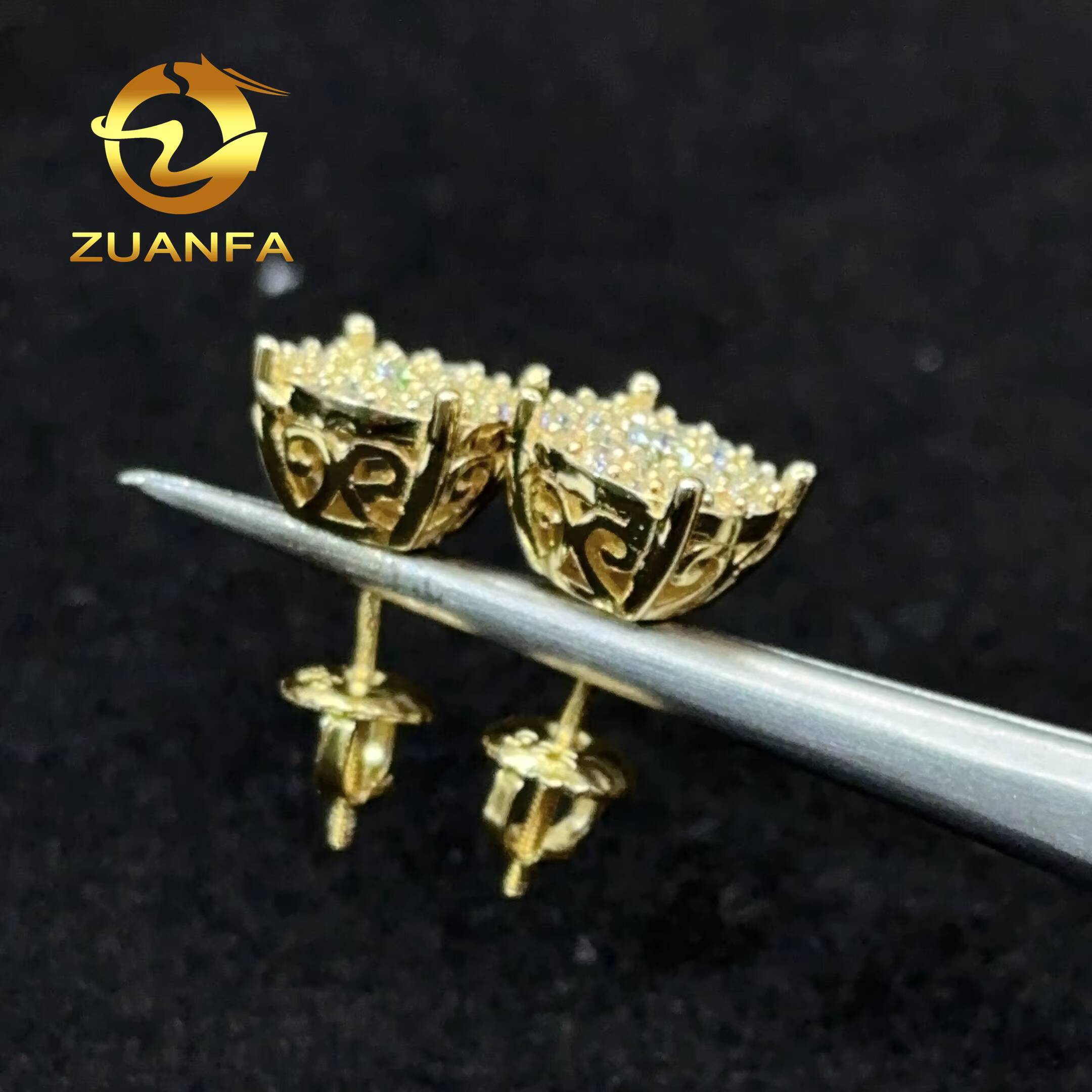 Fashion Screw Back Earrings VVS Moissnite Hiphop 925 Silver 10k Gold Plated Full Pave Stud Earrings for Men and Women