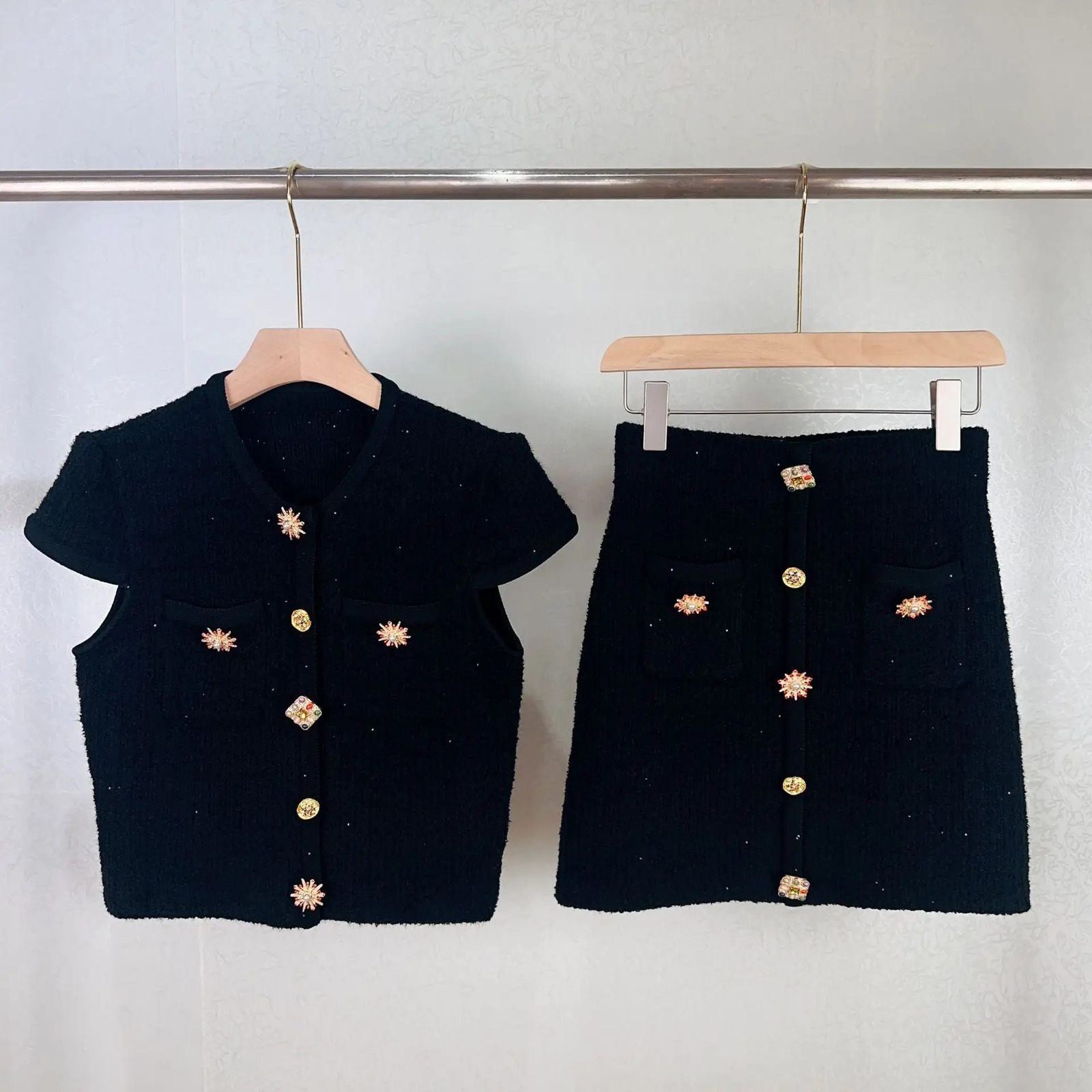 Quality Summer Autumn Diamond Knitted Two Piece Women Set Sweater Short Skirts 2pcs Outfits 250811