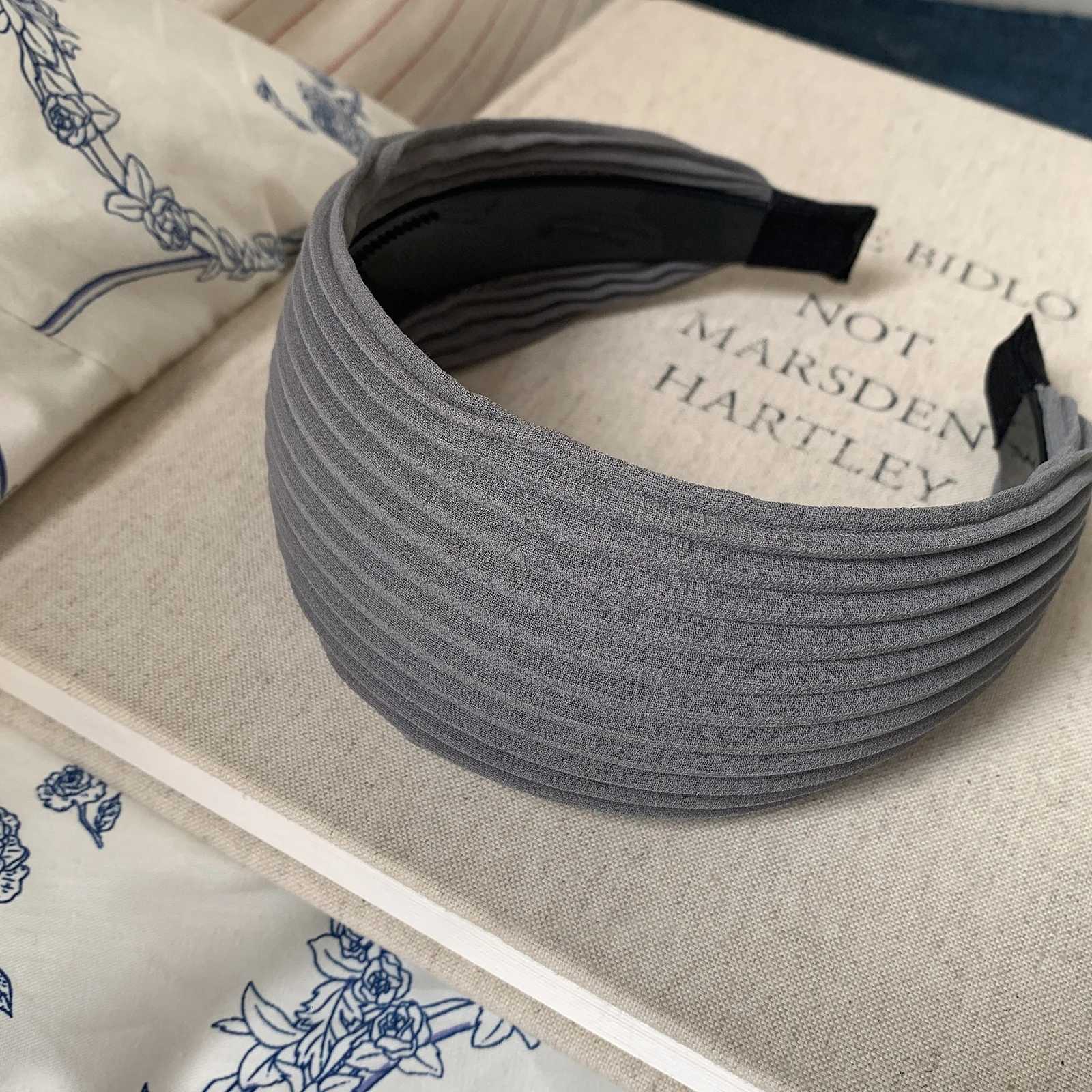 New Vintage Wide Pleated Chiffon Fabric Bands Simple Solid High Crown Hairband Wen Non-Slip Hair Hoop Wrap Accessories X250812