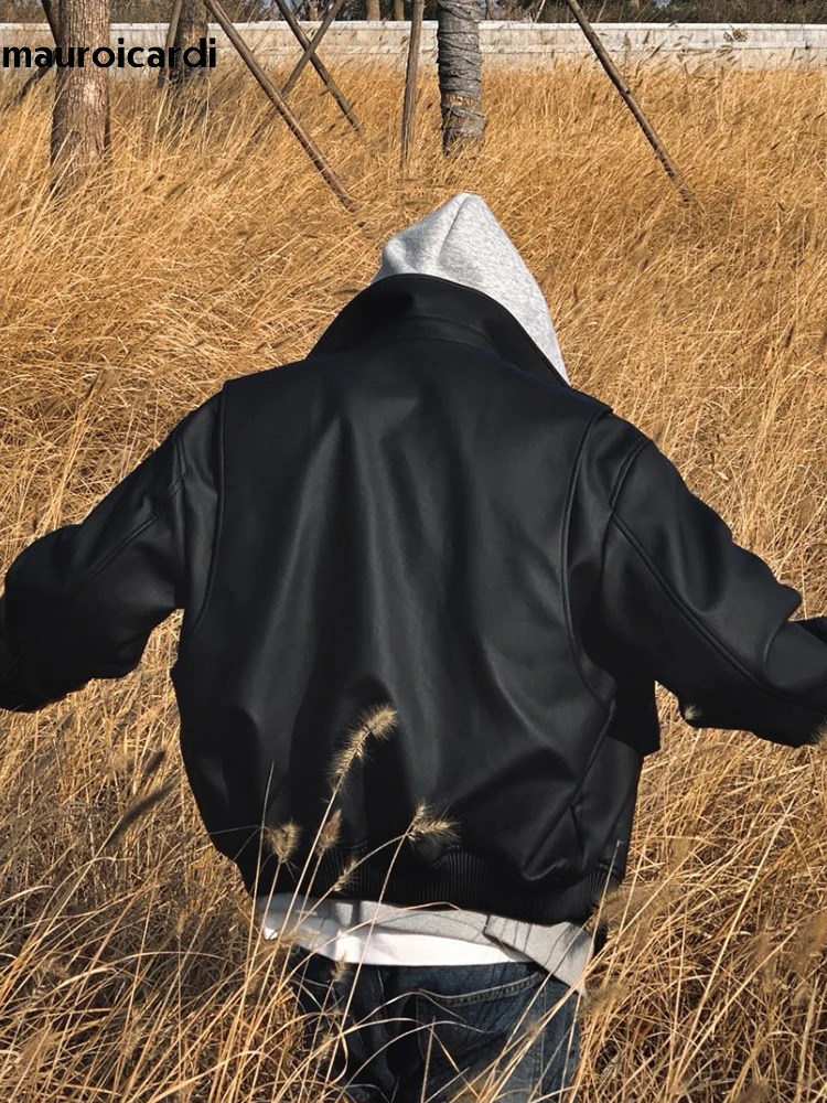 Mauroicardi Spring Cool Handsome Oversized Short Matte Black Pu Leather jacket Men Zipper Pockets Loose er Clothes 250811