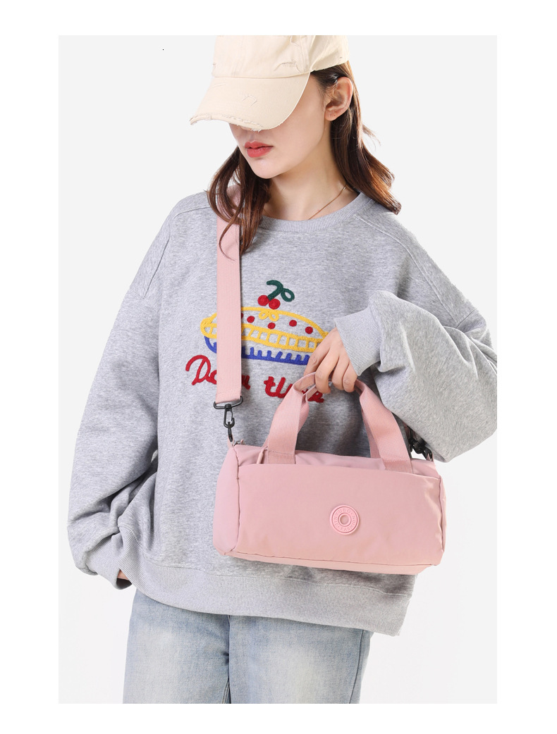 2025 Free Shipping New Women's Designer Handbag Fitness Bag Lightweight Storage Bag Large Capacity Shoulder Bag Multifunctional Small Travel Bag