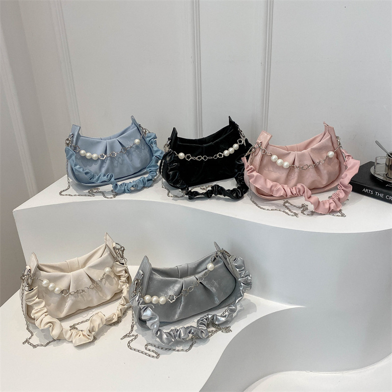 Summer Stylish Cloud Solid Color Chain Pleated Fashionable Casual New Single Shoulder Underarm Bag for Women ddmymarket
