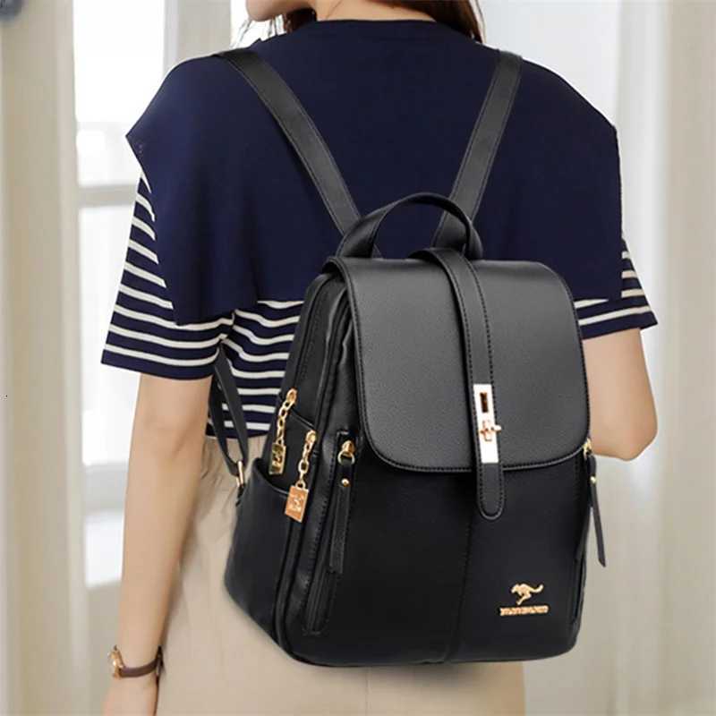 Luxury Women Leather Backpacks for Girls Sac A Dos Casual Daypack Black Vintage Backpack School Bags for Girls Mochila Rucksack W250812