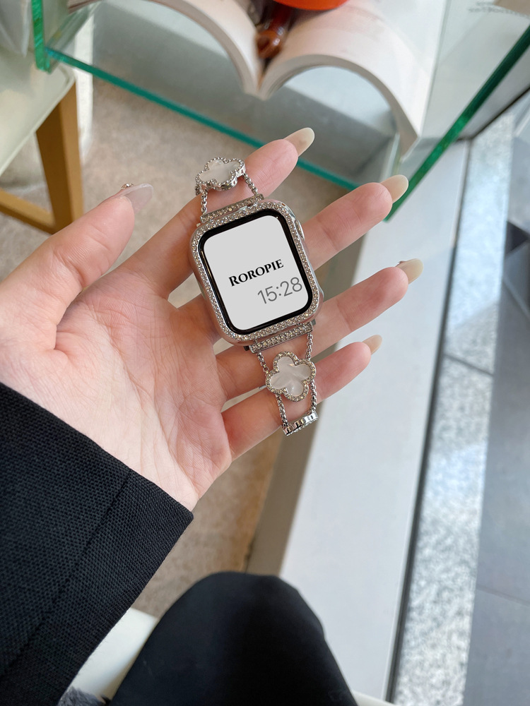 Glamorous Apple Watch Accessory: Elegant Crystal Decorated Clovers for Models 9/8/7/6/Series SE