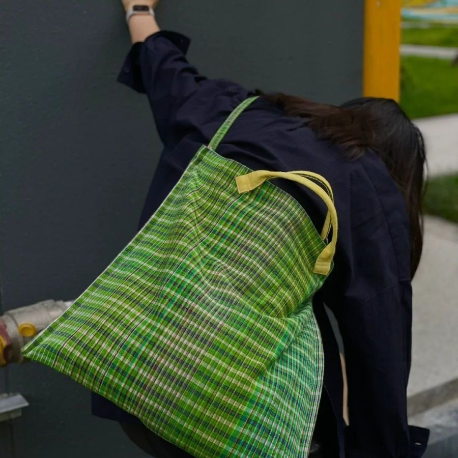 Artistic Green Checkered Single Shoulder Tote Leather Handbag Textured Book Computer Bag for Students ddmymoon