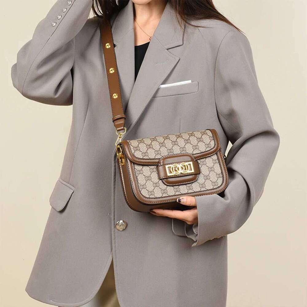 SIJIFSHANG Designer Luxury bag Vintage Geometric Print Shoulder Women Lightweight Accent Adjustable Strap Crossbody Bag For Daily Commute