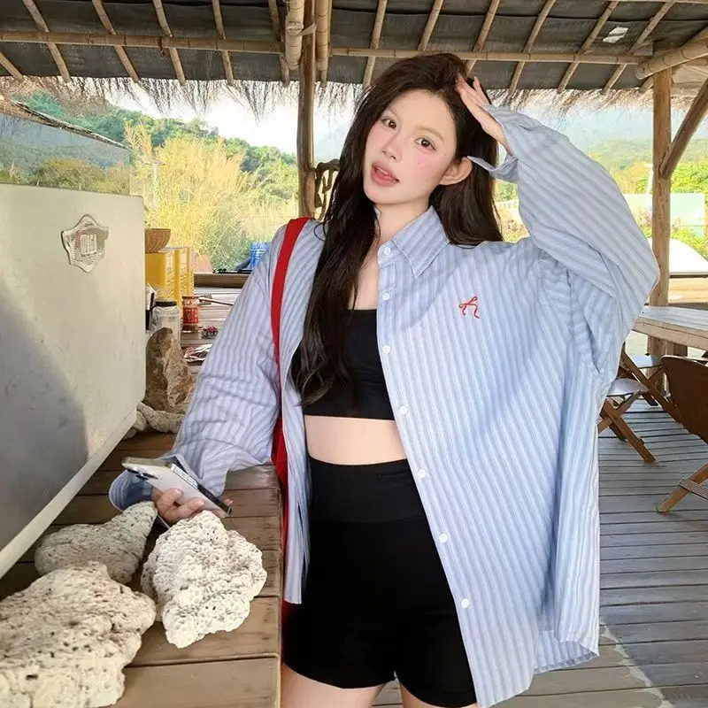 2025 spring casual Korean style peter pan collar striped blouse womens single breasted loose fit chic long sleeve shirts 250811