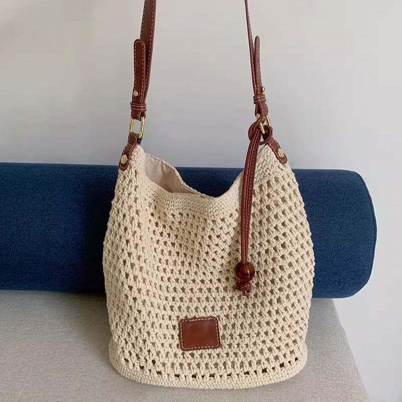 designer bag Woven Hollow Out Bag for Women 2025 New Summer Luxury bag Beach Vacation Travel Tote Bag Beach Bag Single Shoulder Underarm Bag