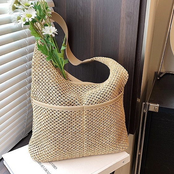 Woven Fresh Single Shoulder Underarm Tote Bucket Korean Classic Straw Women's Beach Bag Literary Forest Style