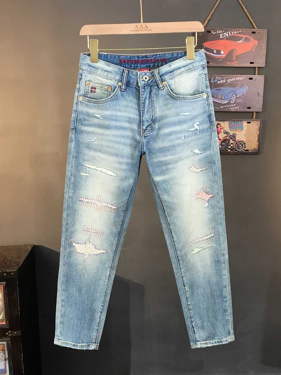 Light Blue Ripped Stretch Denim Jeans for Men - Summer Lightweight American High-Street Fashion Slim Straight-Cut Cropped Pants X250812