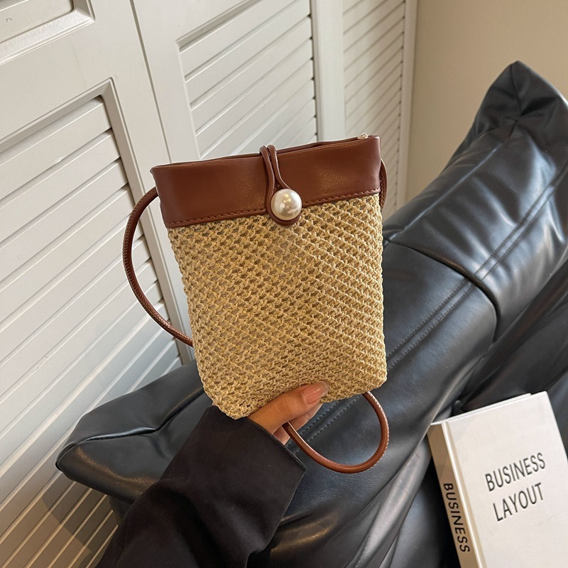 2025 Autumn New bag Shoulder Bag Exquisite Texture Women s Crossbody Bag women s Grass Bag Casual Women s Shoulder Bag Autumn New Designer Bag