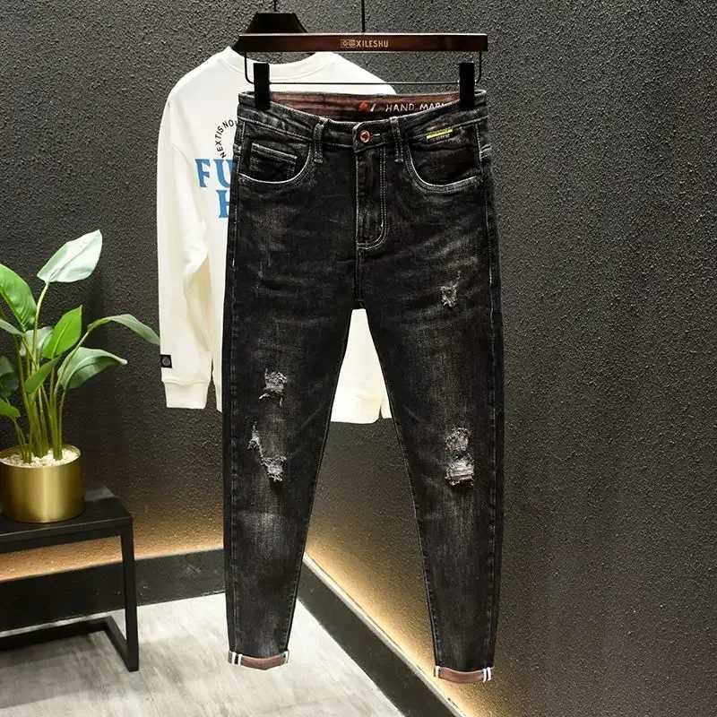 Mens Skinny Tight Pipe Jeans with Holes Black Broken Cowboy Pants Torn Ripped Slim Fit Designer Spring Autumn Xs X250812