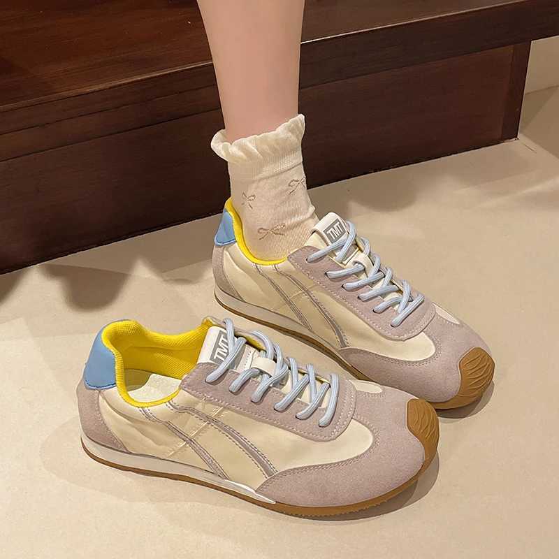 2025 Spring New Breathable Womens Casual Shoes Lace up Sports Shoes FAshion Flat Shoes Z250812