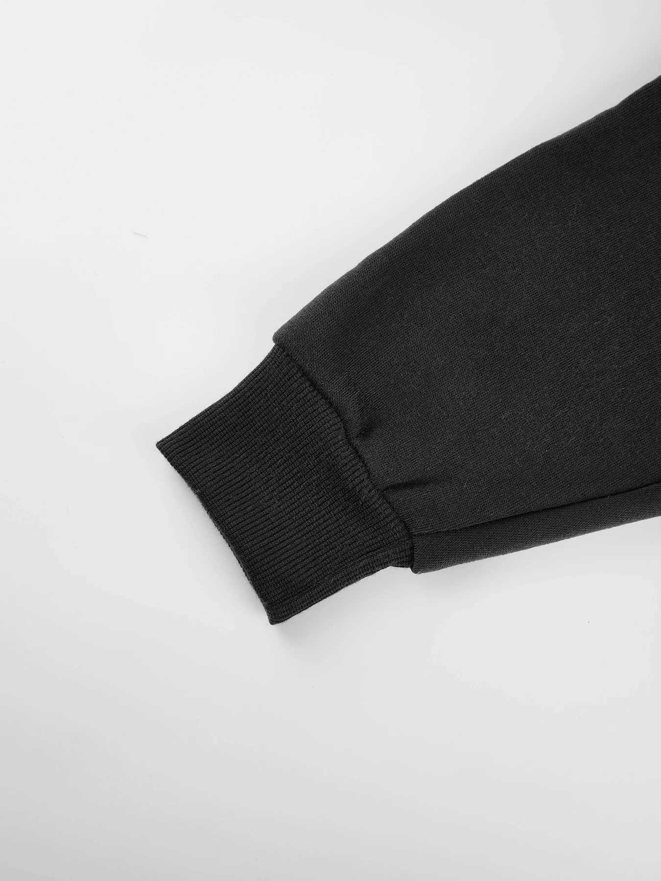 Adventure Dream Freedom And Flower Design Men Sweatshirt Korean Fleece Pullovers Simple O-Neck Top Loose Unisex Hip Hop Clothes Y250811