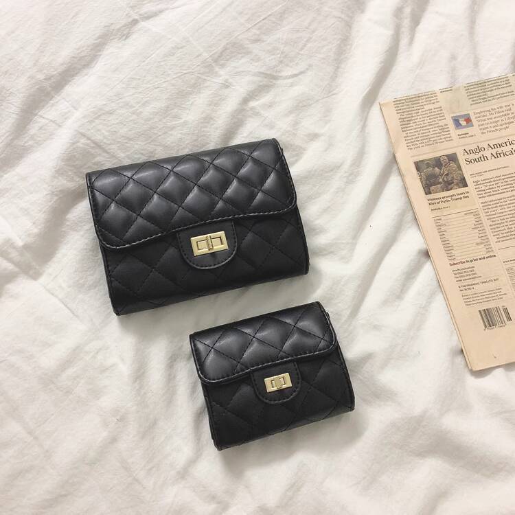 Free Shipping Designer Luxury Women's Bag New Fashion Quilted Small Square Bag Mini Chain Bag Student Wallet Korean Style Crossbody Bag Casual Ma