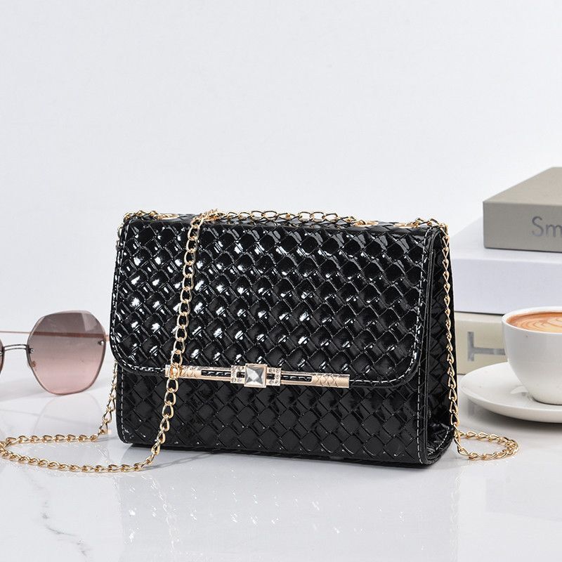 designer bag 2025 New Korean Style Versatile Chain Bag Fashionable Single Luxury bag Shoulder Crossbody Bag Ins Large Capacity Women's Small Bag