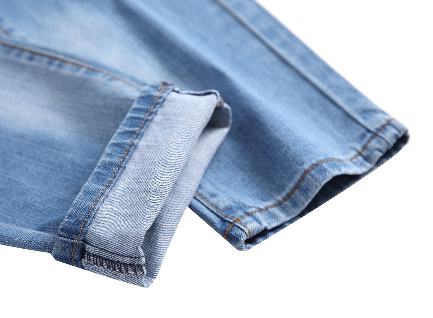 Men's Ripped Regular Straight Leg Fit Jean