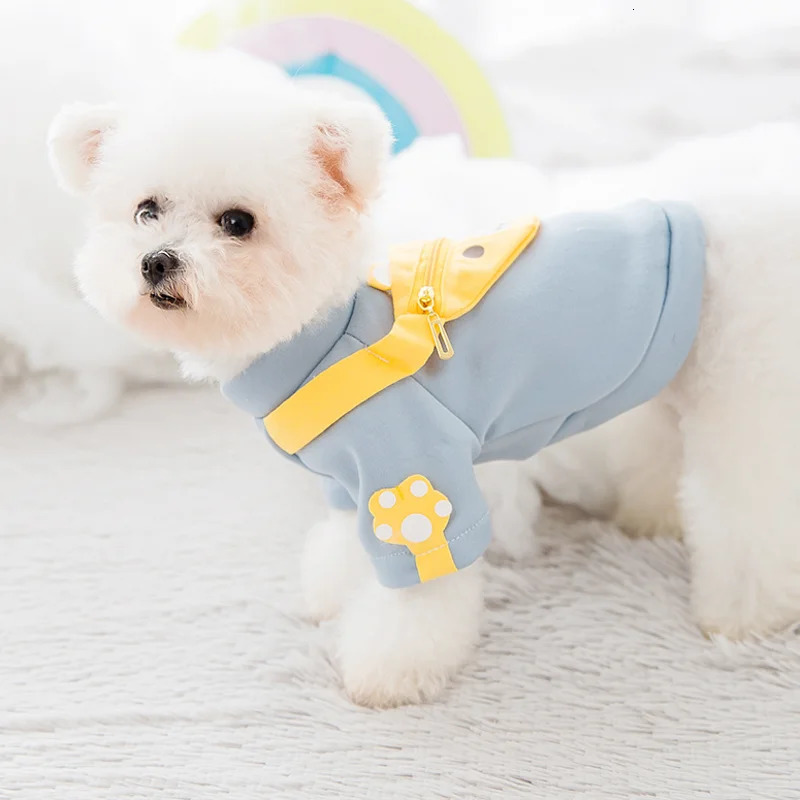 Autumn Winter Pet Dog Warm Clothes Fleece Dog Hoodies Coat with Messenger Bag Chihuahua French Bulldog Pullover Dog Girl Costume 250806