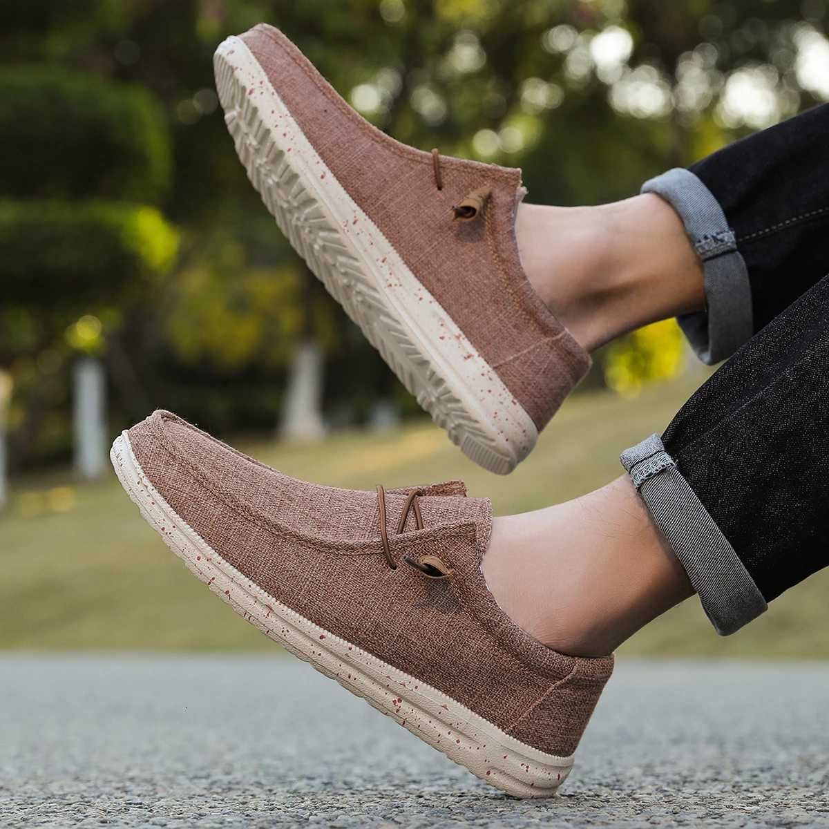 Men Casual Canvas Shoes Mens Loafers Breathable Slip on Flats Male Vulcanized Shoes Driving Shoes Plus Size 47 Walking Sneakers Z250812