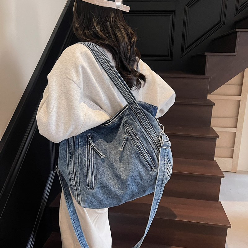 Denim for Women New Fashion Versatile Commuting Large Capacity Handheld Shoulder Tote Bag