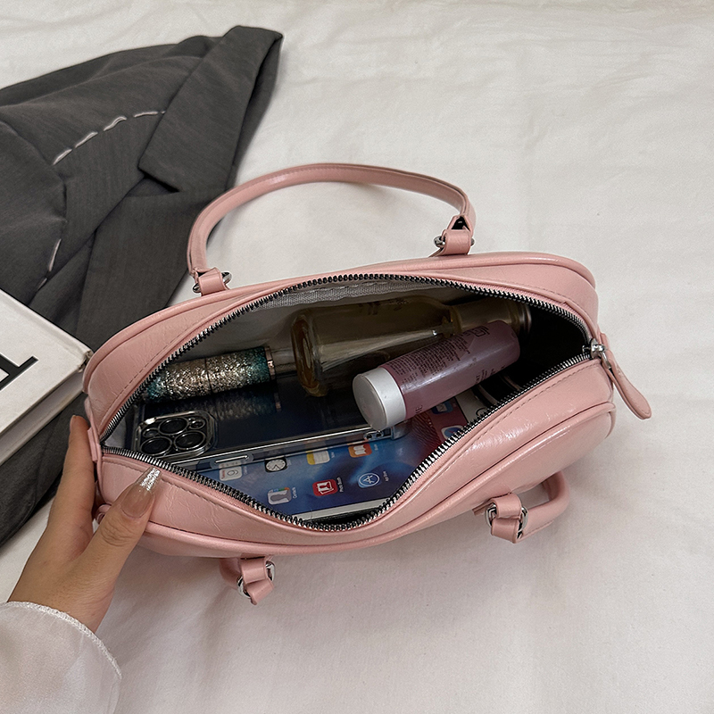 Underarm Bag for Women, Large Capacity, 2025 New Fashionable Niche Design, Single Shoulder Handbag, 8880