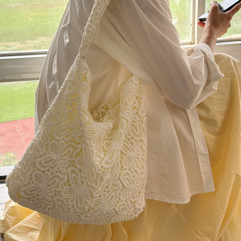 Zhao Lusi Same Pastoral Style Lace Summer Gentle Fairy Large Capacity Commuter Tote Bag for Women ddmymarket