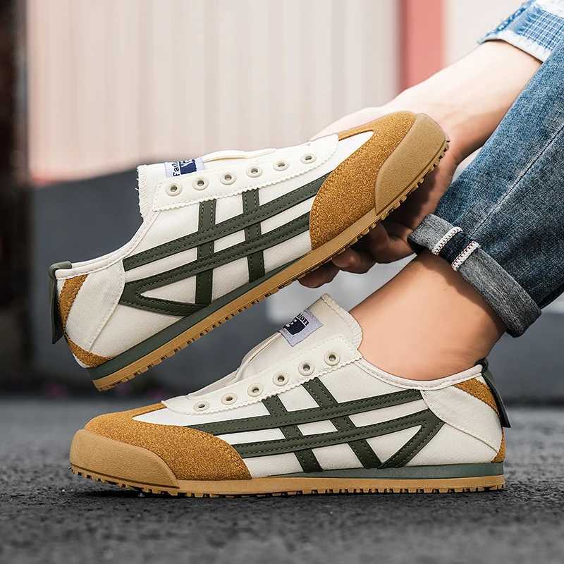 Fashion Men Casual Shoes Lightweight Cloth Running Outdoor Sneakers Comfortable Walking Sports Shoes Breathable Jogging Shoes Z250812