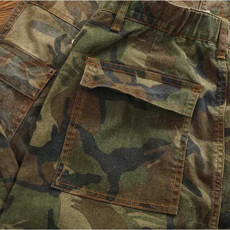 Cargo Casual Pants Mens Japanese Style Outdoor Multi-Pocket Loose Retro Elastic Waist Profile Straight Drum Camouflage Pants X250812