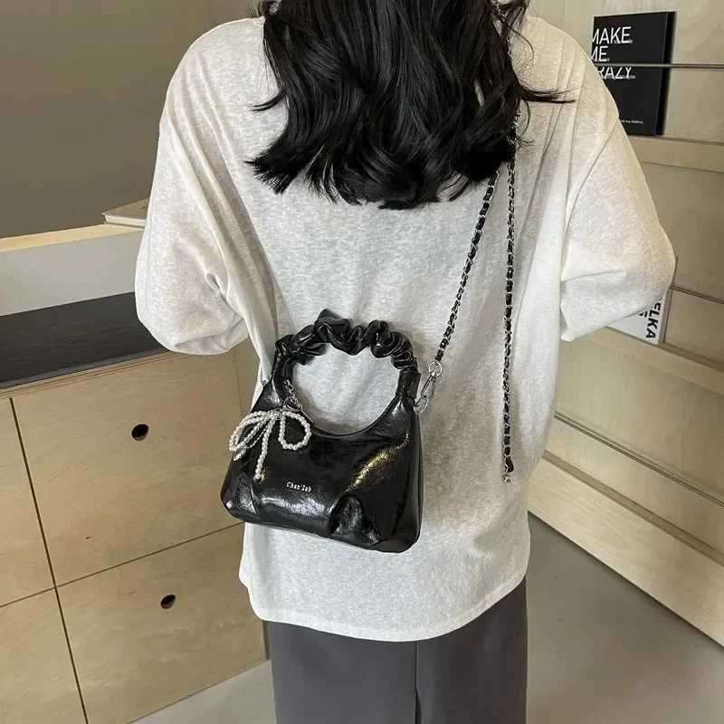 PU Leather Red Shoulder Bag Women Fashion Korean Sweet Crossbody Bag 2024 New High-quality Leisure Underarm Bag Handbags Z250812