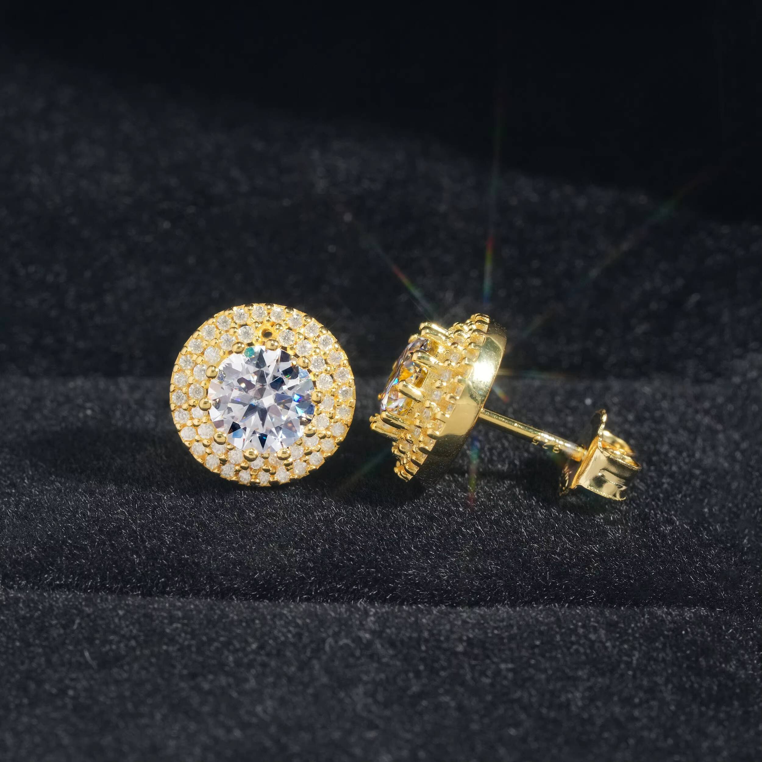 Hot Selling Halo Design 6.5MM Center Stone Iced Out 925 Sterling Silver Moissanite Stud Hip Hop Earrings