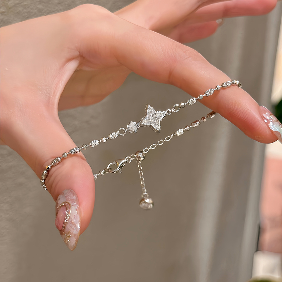 Zircon Star Pendant Pull-out Fashionable Elegant Temperament Bracelet Exquisite Light High-end Feel Jewelry