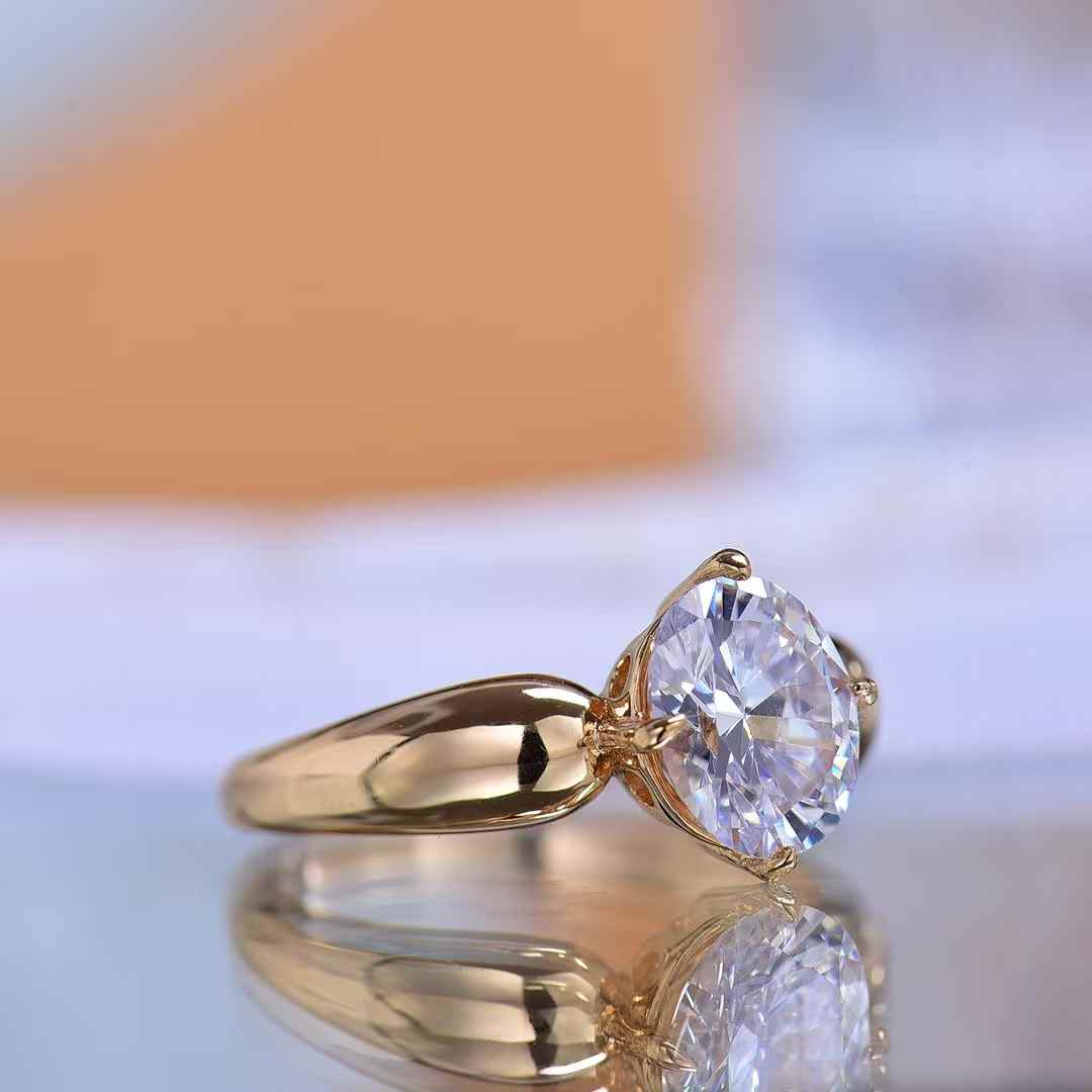 Gold Plated Oval Moissanite Solitaire Ring for Women Sparkling Engagement Daily Wear Jewelry Proposals Anniversaries Casual Glam 2CT