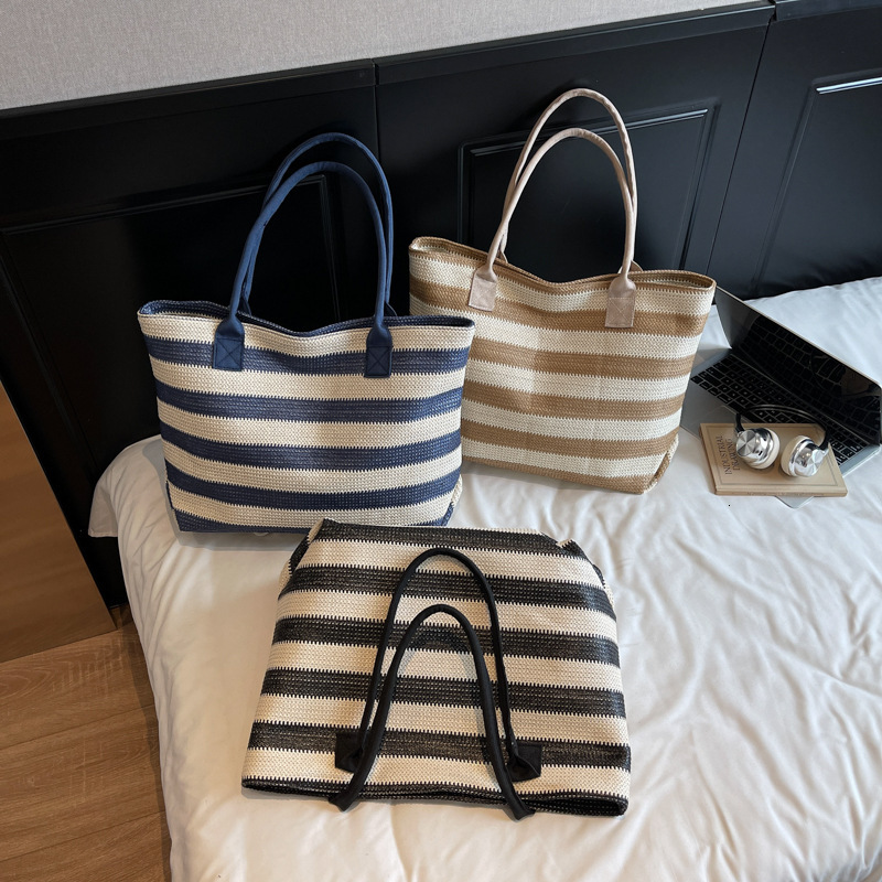 Summer Large Capacity Woven for Women New Versatile Ins Style Color-Block Striped Beach Straw Bag