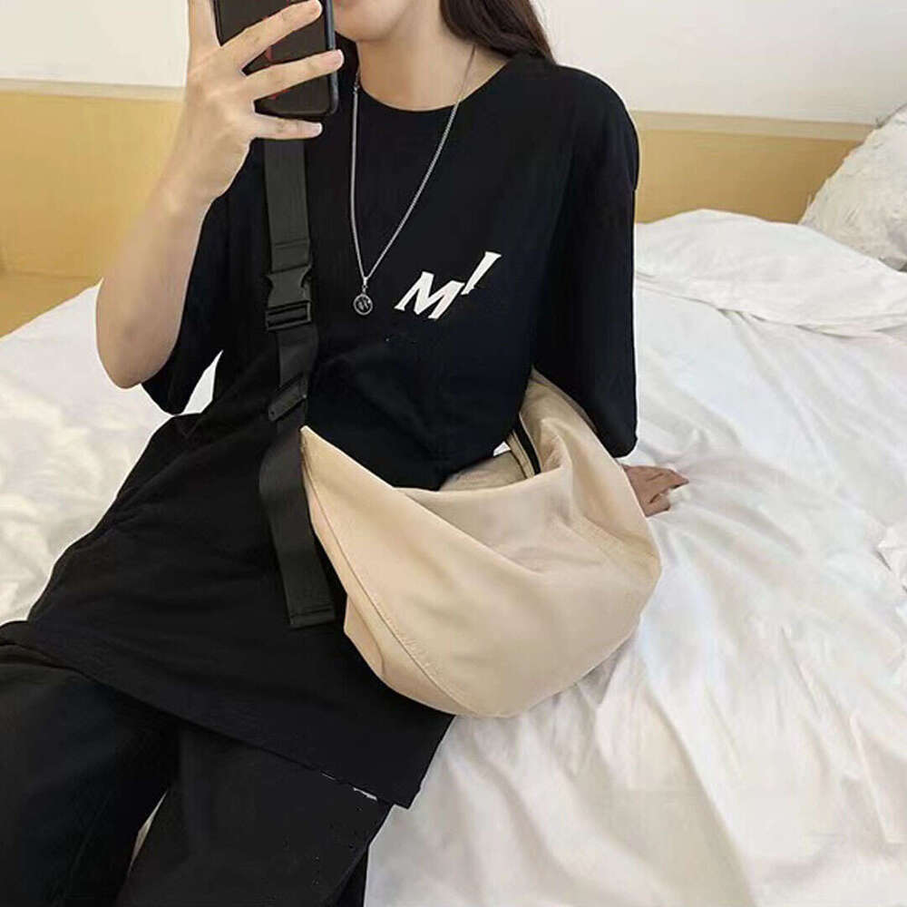 New Korean Style Women, Ins Workwear For Men, Oxford Cloth Bag, Casual Dumpling Crossbody Bag B5